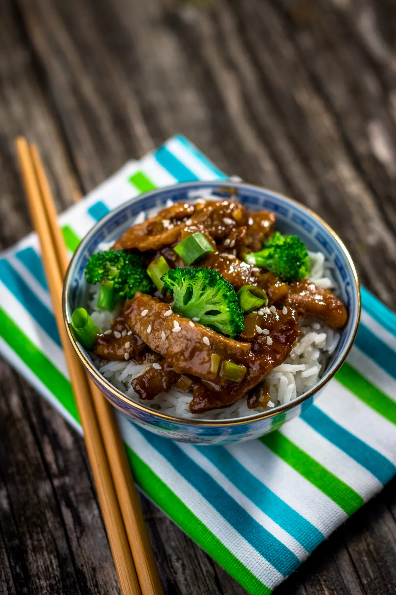 Sesame Ginger Glazed Beef Stir-Fry