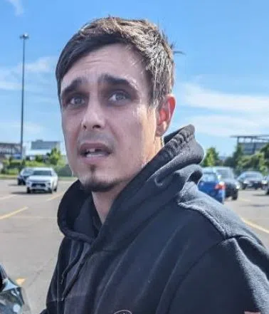 Man wanted after stealing air conditioner from Milton Canadian Tire