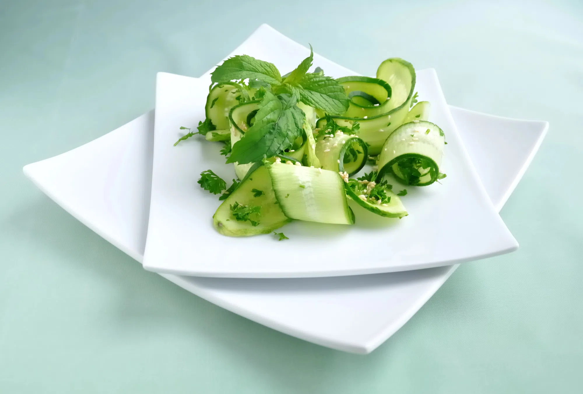 Refreshing Cucumber Mint Salad