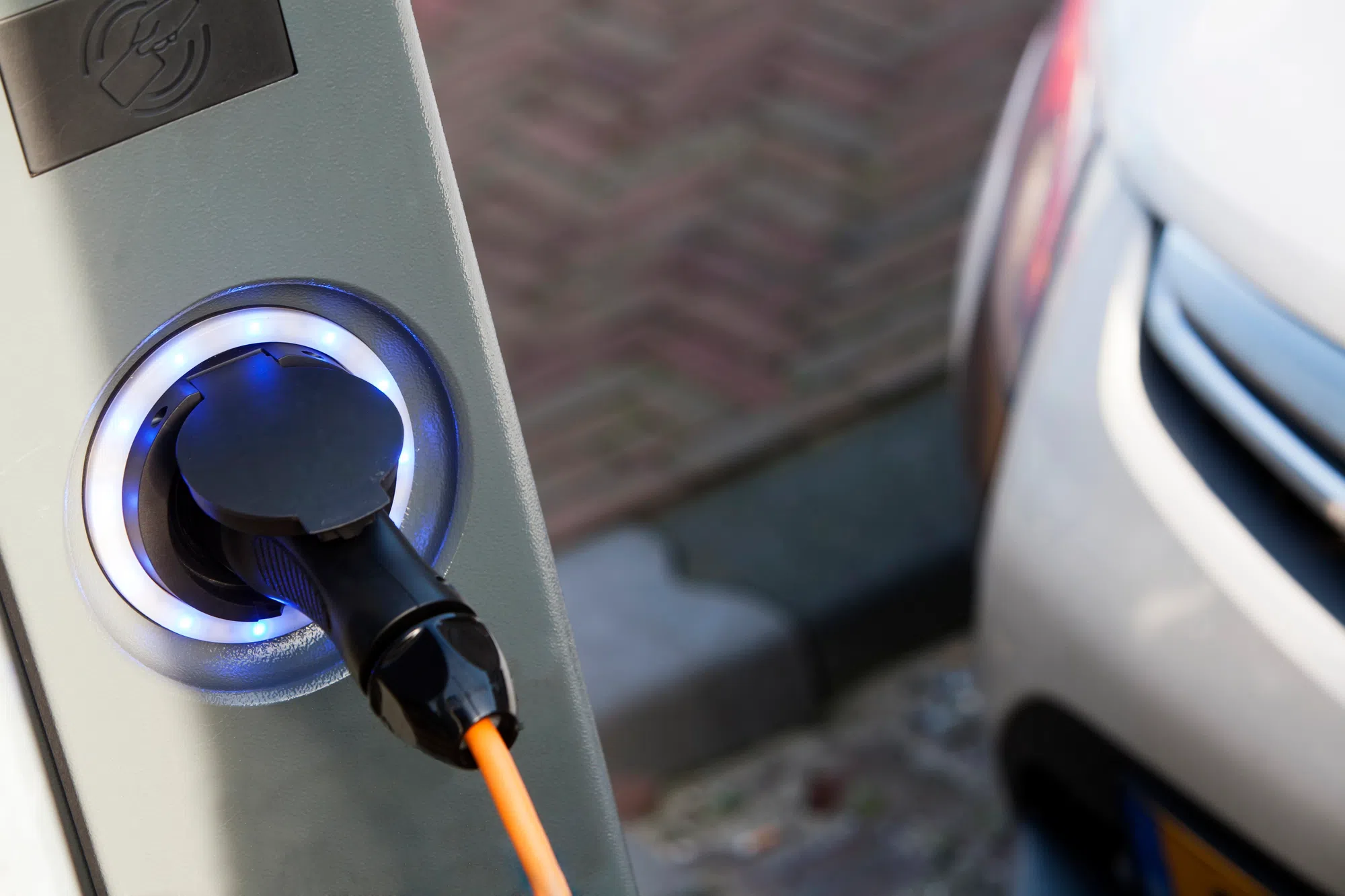 Milton getting 19 new electric vehicle charging ports