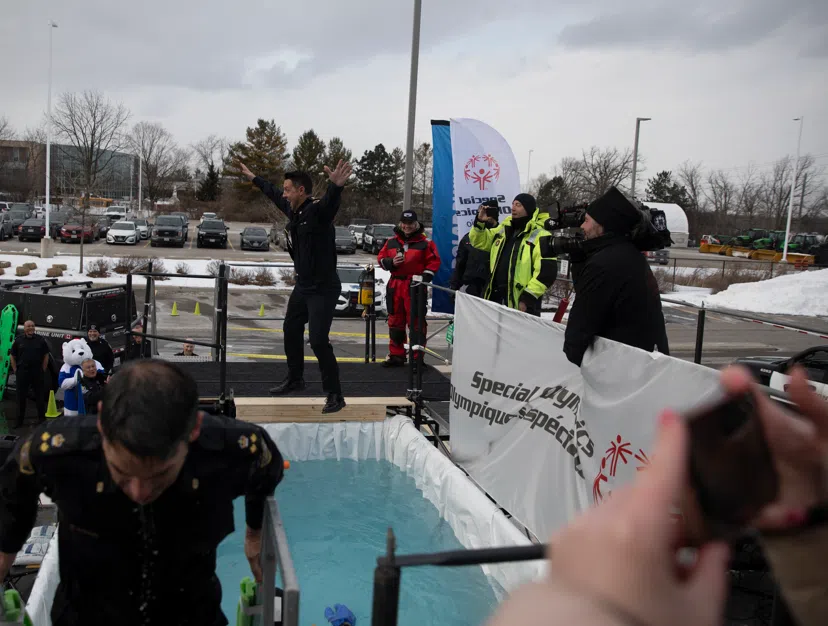 Halton Police officers take a plunge for Special Olympics Ontario