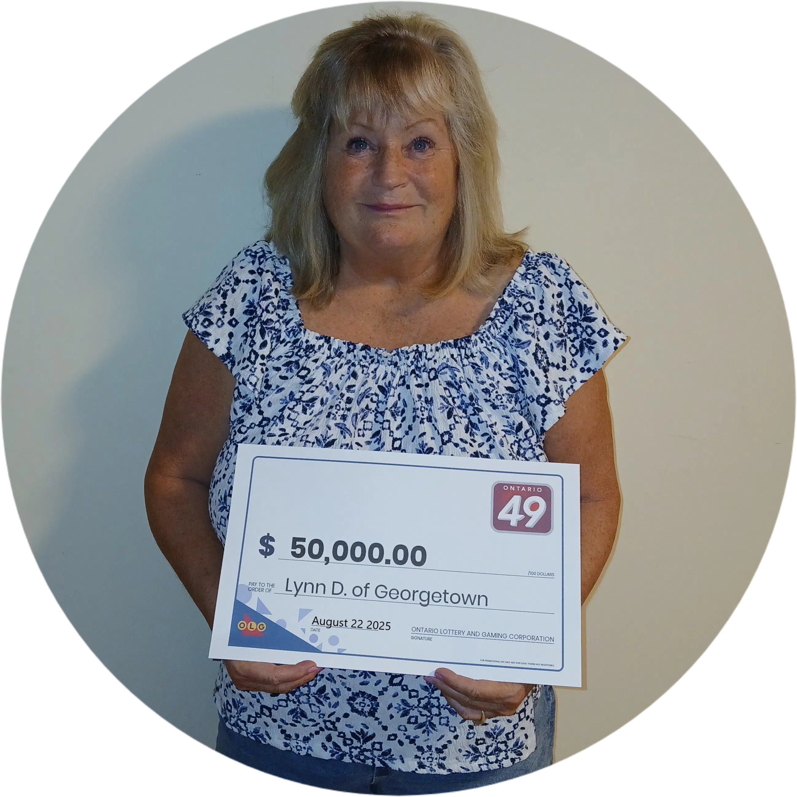 Georgetown woman wins $50,000 in the lottery