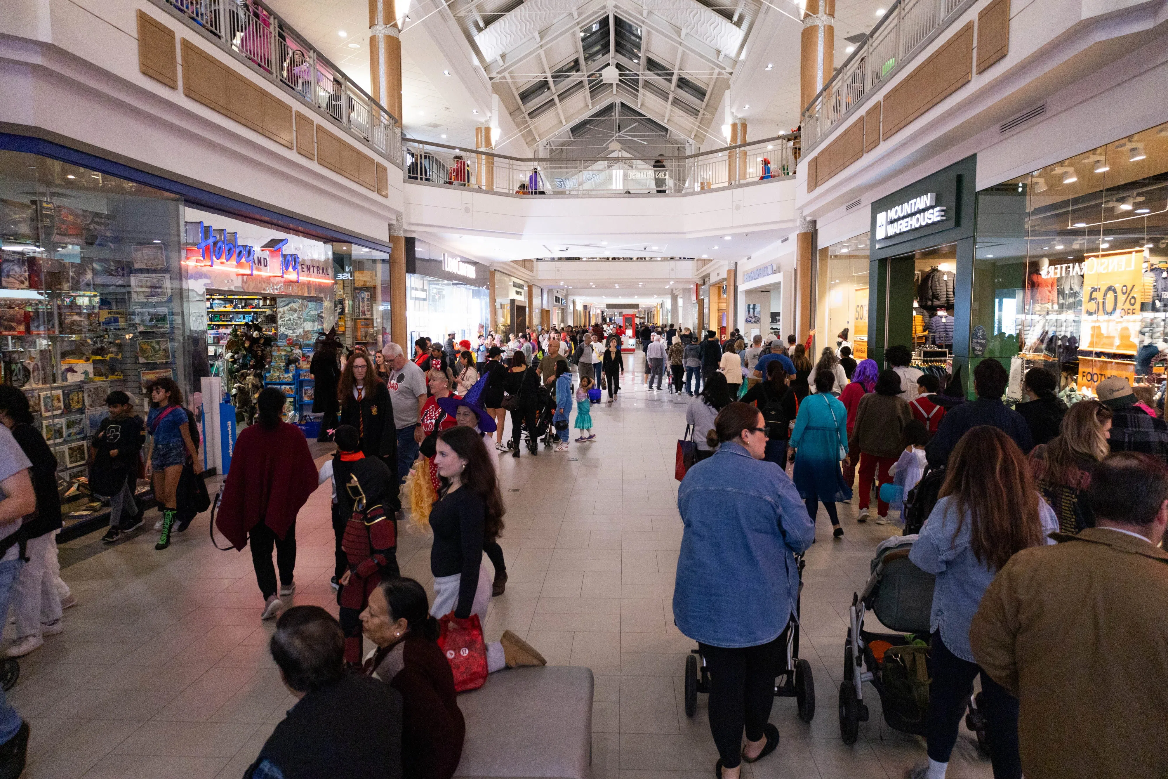 Popular Halloween event returning to Burlington mall