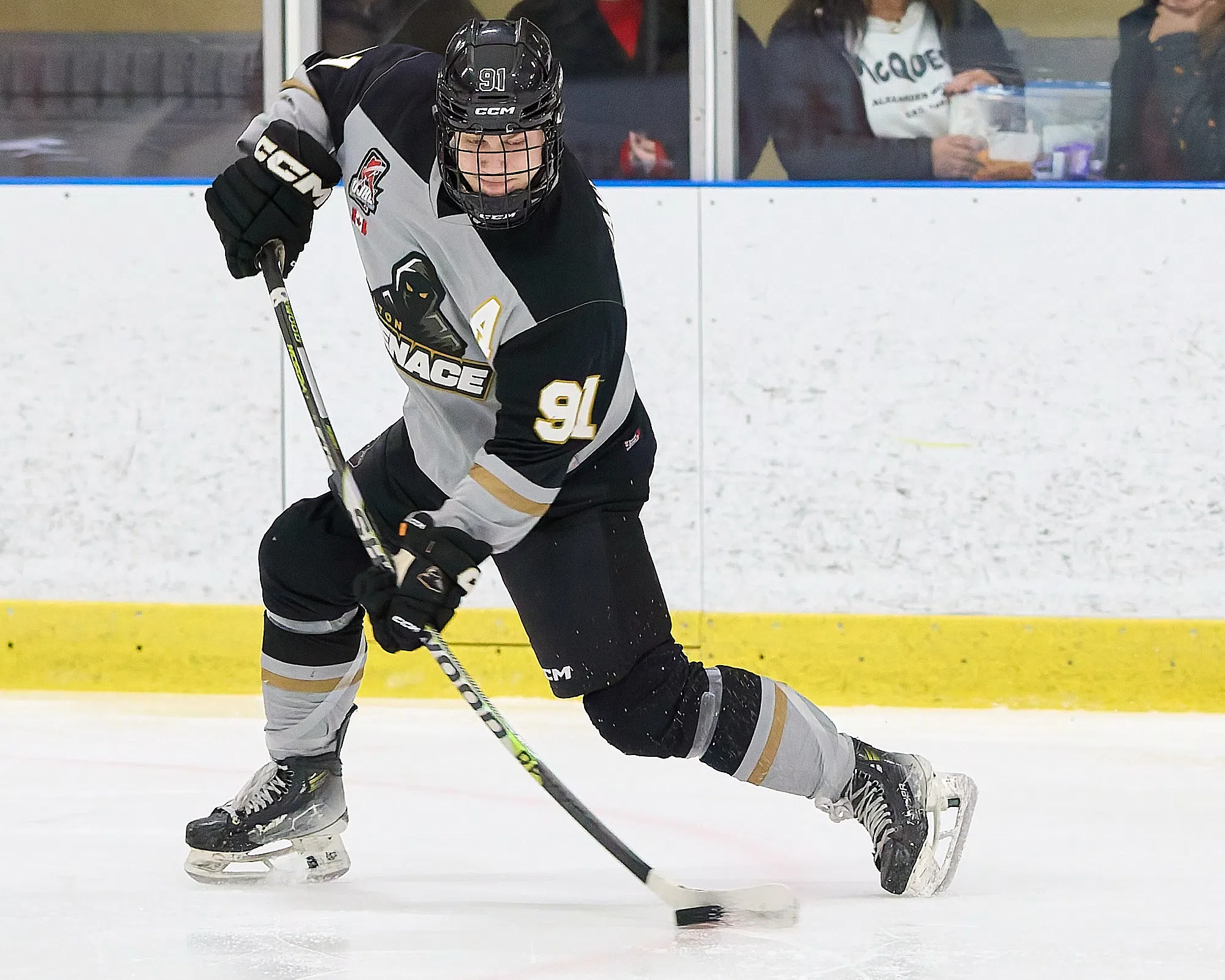 Milton Menace win back-to-back games over Oakville, Niagara Falls