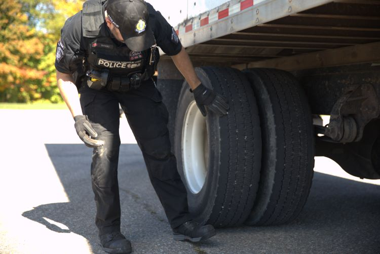 100 trucks inspected during commercial vehicle enforcement blitz in Campbellville were taken off the road