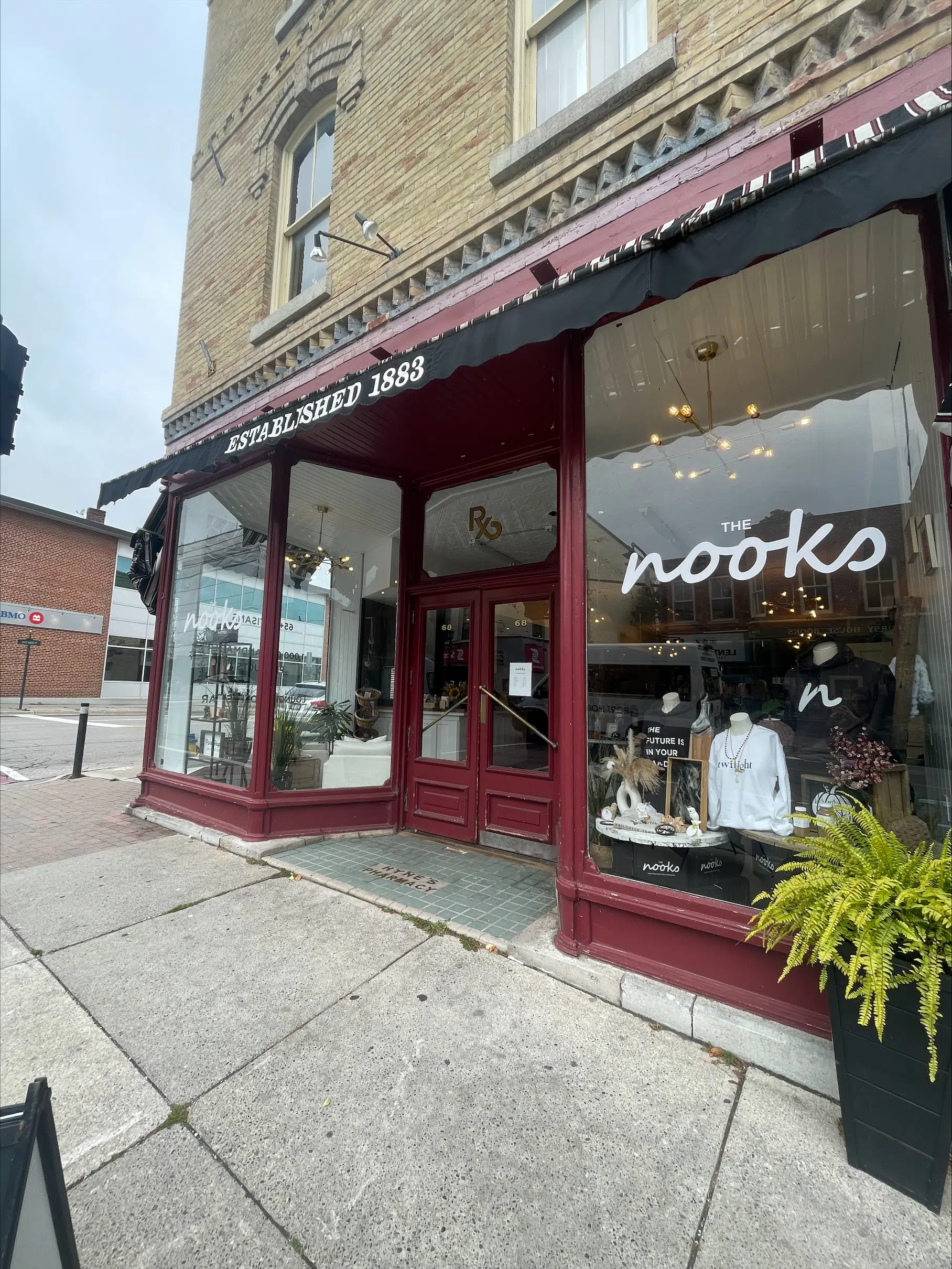 COMMUNITY SPOTLIGHT: The Nooks Port Hope is Displaying 53 Artisans From  Across Ontario | 93.3 myFM