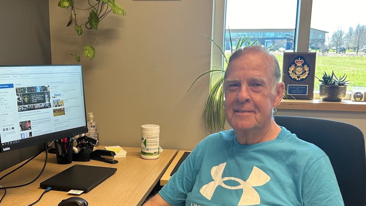 Veteran officer retires after 54 years of dedicated service - Vimarsana News
