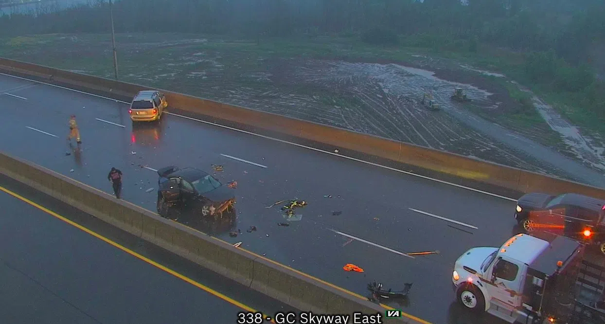 UPDATE QEW reopened at Garden City Skyway COUNTRY 89