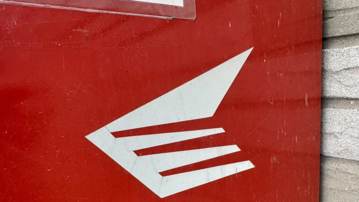 Canada Post Claims Shortage Of 8 million Parcels Since Strike Started canada-post-claims-shortage-of-8-million-parcels-since-strike-started