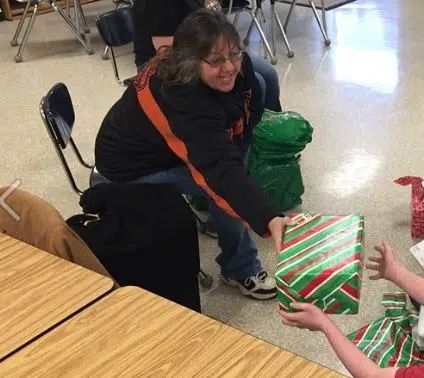 Local Shawano Woman Spreads Holiday Cheer To Children In Need