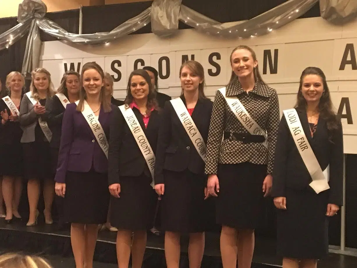 2017 Wisconsin Fairest of the Fair Crowned, Waupaca County Representative Finishes Fourth Runner-Up