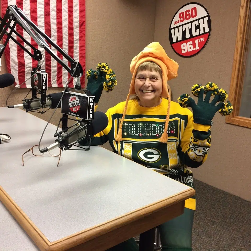 Clintonville Woman Vies For Prestigious Packers Fan Hall of Fame