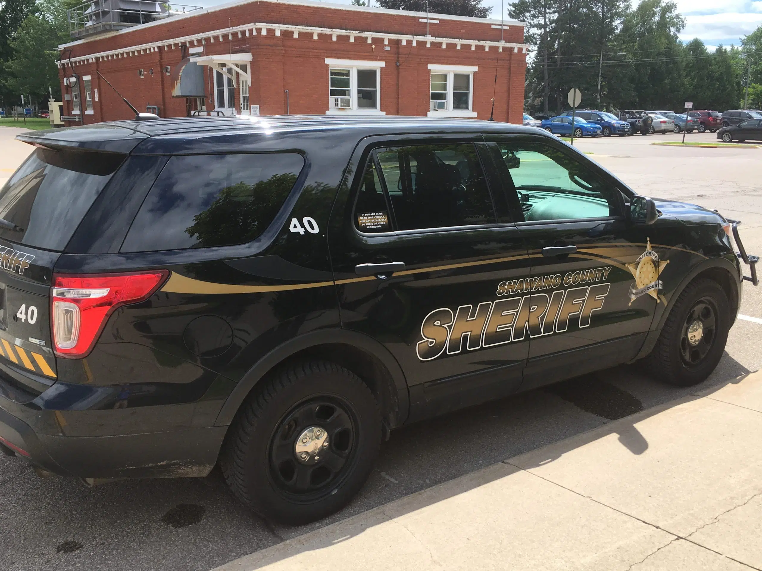 Shawano County Woman Stabbed, Rescued By Passerby