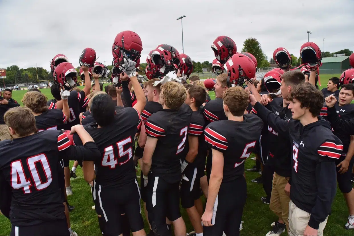 Shawano Wins Homecoming On Last Minute Touchdown