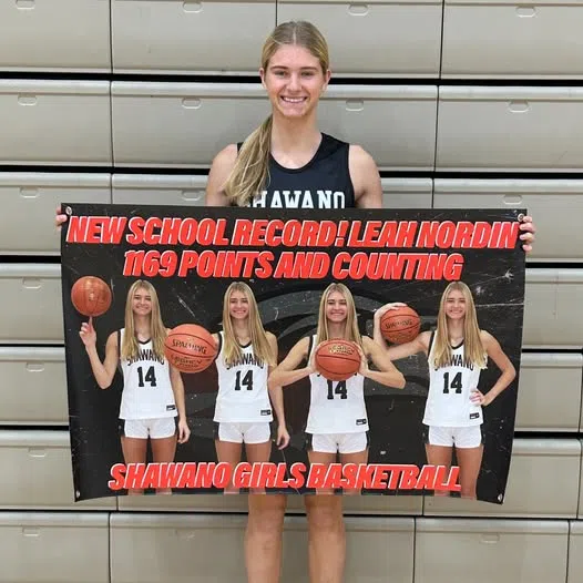 Nordin Shines in Record-Breaking Night as Hawks Soar Past Green Bay East