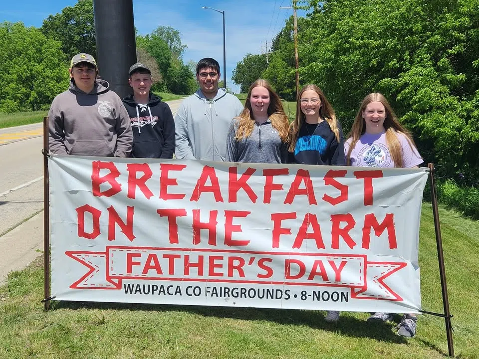 Weyauwega-Fremont FFA Hosts 32nd Annual Breakfast on the Farm