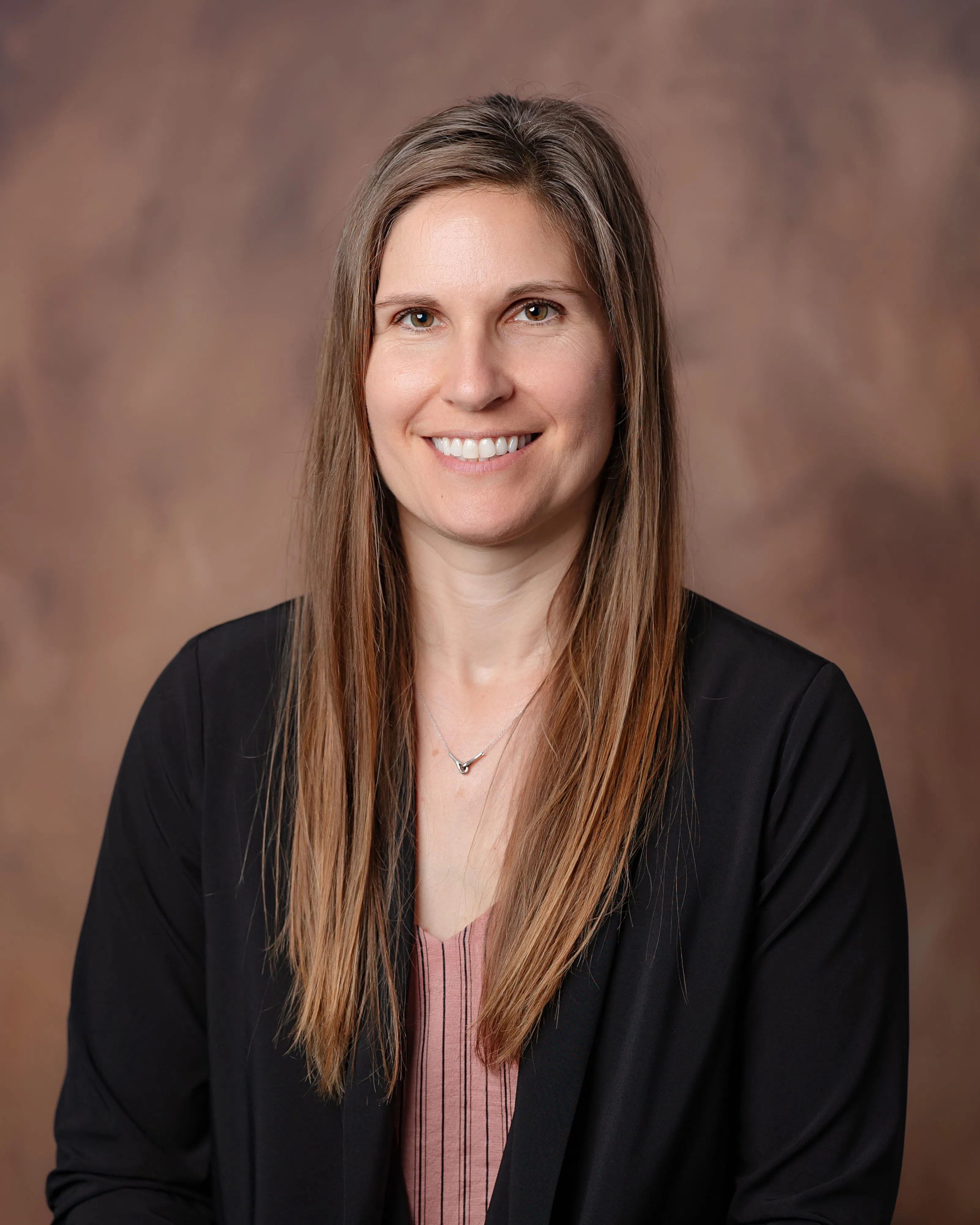 ABBYBANK WELCOMES REBECCA KUCZER AS SHAWANO BRANCH MANAGER