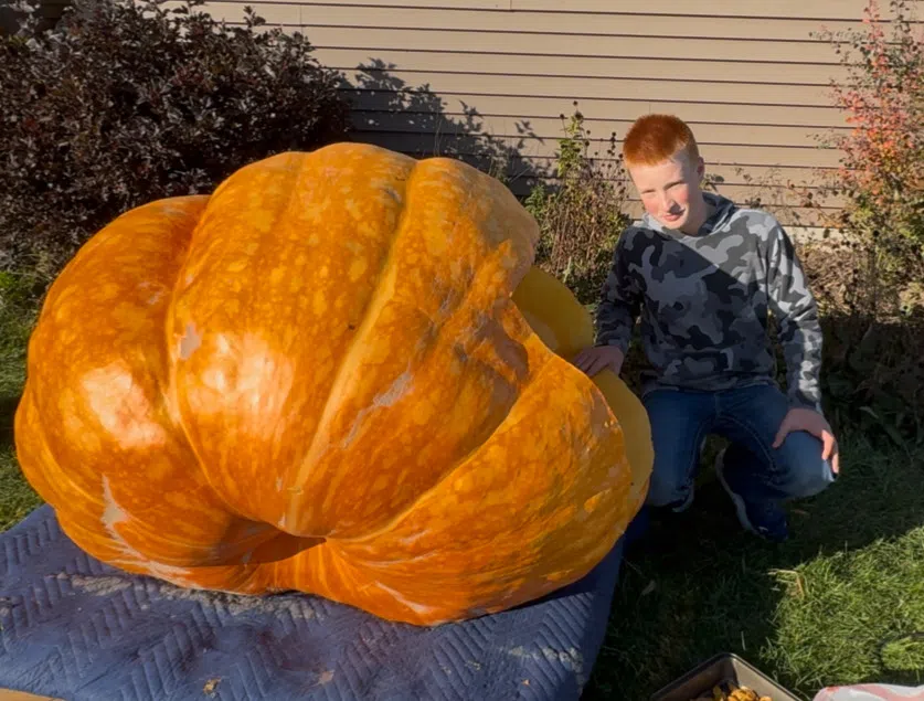 WATCH: Johnson Becomes Shawano's Gourd King
