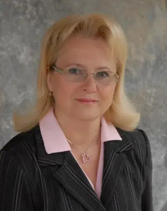 Sandy Meier Retiring after 43 Years at First National Bank & Trust