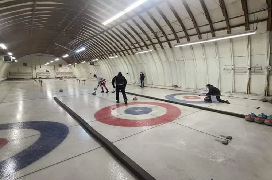 Sask. community races to save curling rink