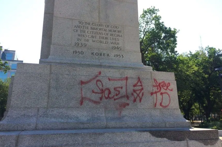 ‘Just appalling:’ Legion reacts to Regina Cenotaph vandalism 