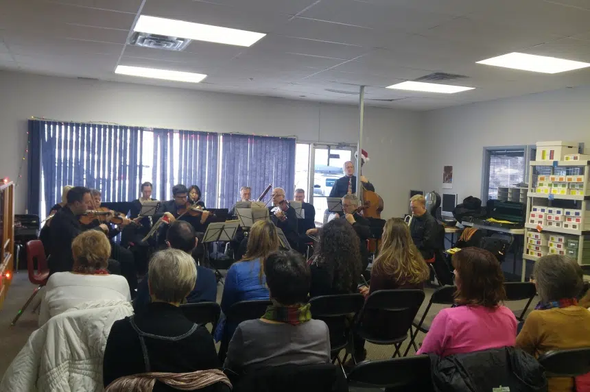 Regina Symphony Orchestra puts on special performance at Autism Resource Centre