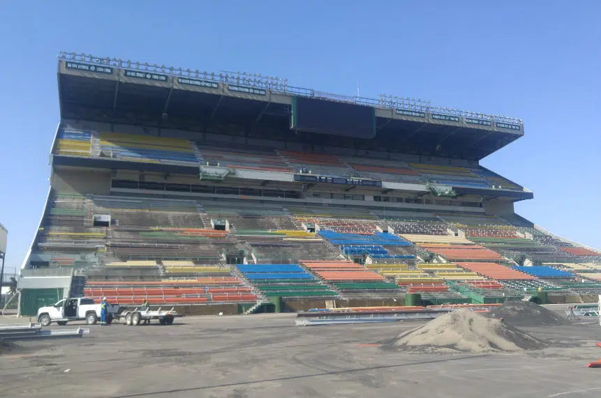 Fans gather final items, memories from old Mosaic Stadium