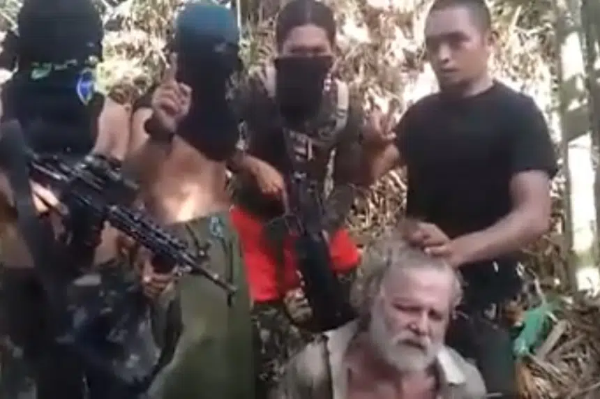 Hostages plead for life in new video released by Philippine terror group