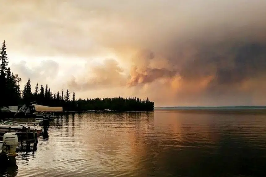Heavy smoke helps crews make gains against Saskatchewan wildfires