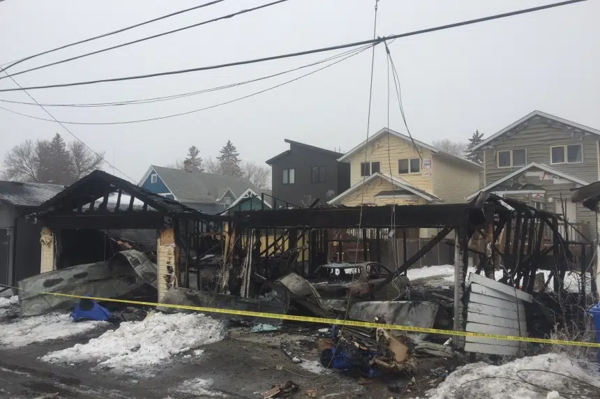 2 garages totaled in Regina fire