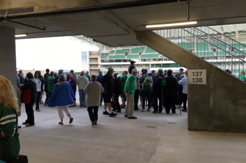 Eager fans get first glimpse of new Mosaic Stadium