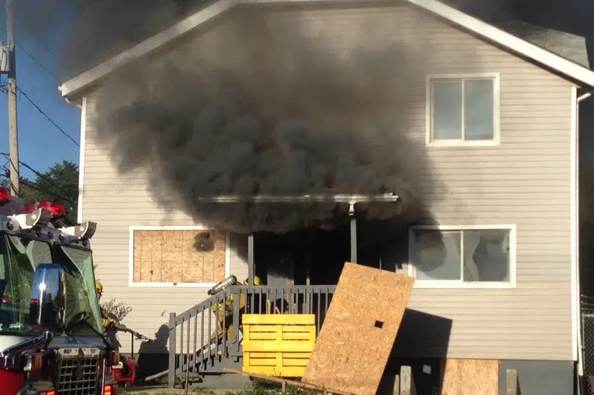 Regina apartment building catches fire for 2nd time since February