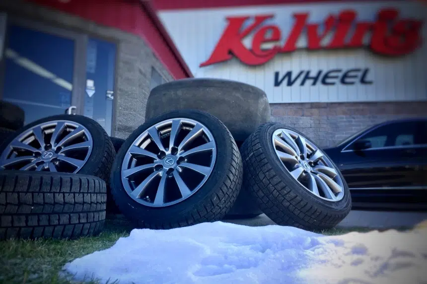 Winter tires top of mind as first snowfall hits Saskatoon