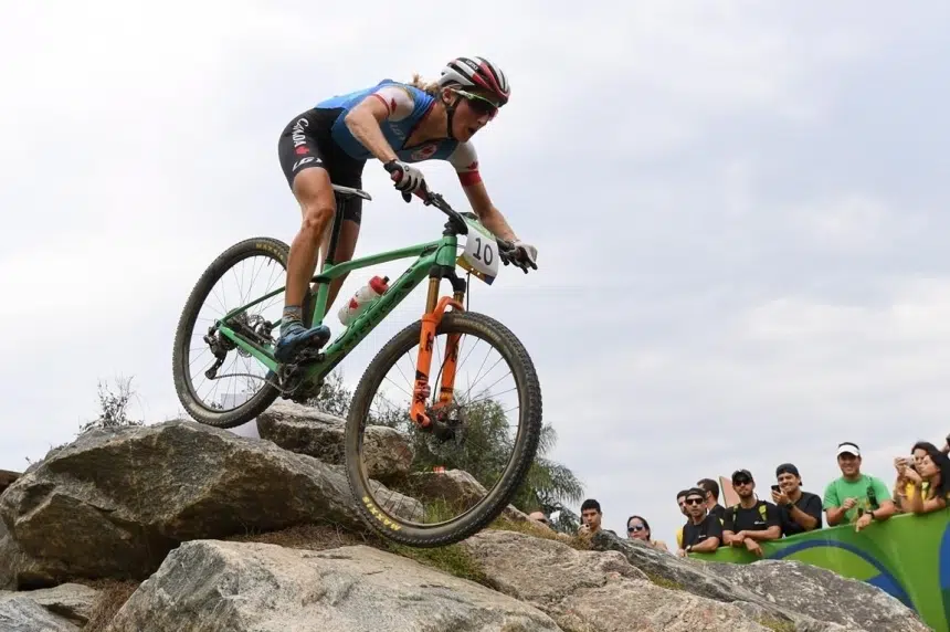 Roundup: Pendrel adds to Canada's medal tally with mountain bike bronze