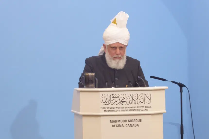 Mahmood Mosque in Regina receives visit from religious leader