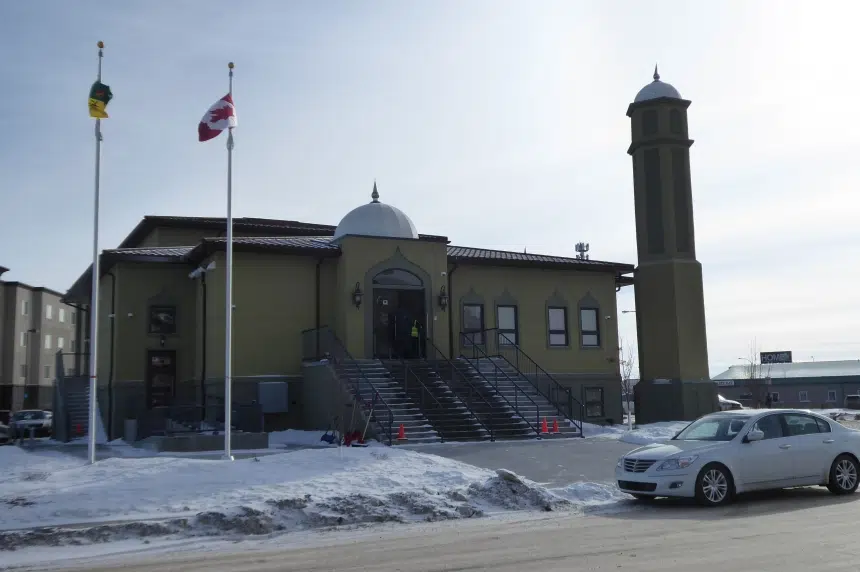 Regina Mosque opens doors to everyone