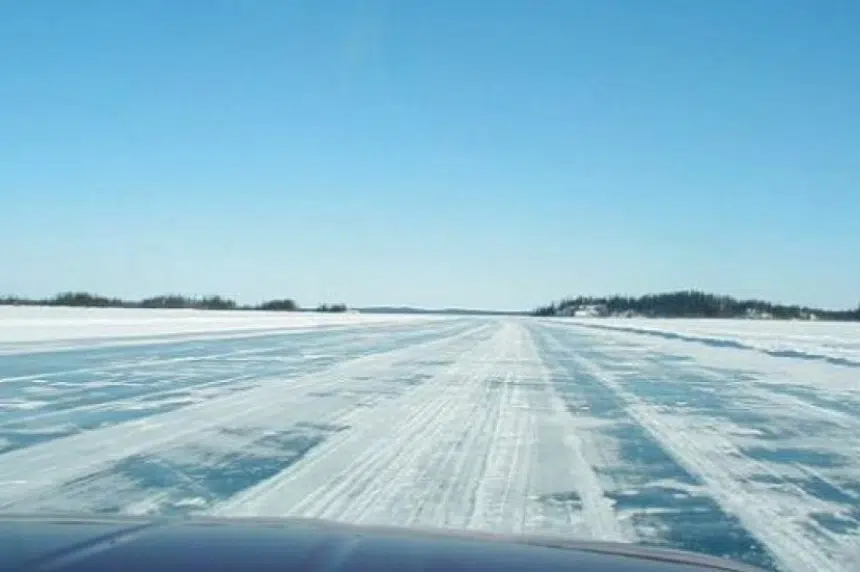 Wollaston Lake residents still stranded as ice road remains closed