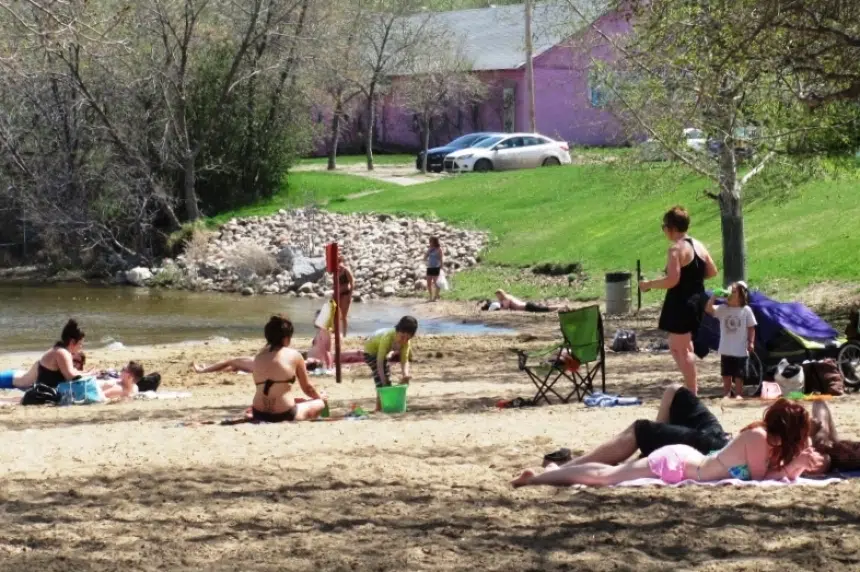 Swimming advisory lifted at Regina Beach after high levels of E. coli detected