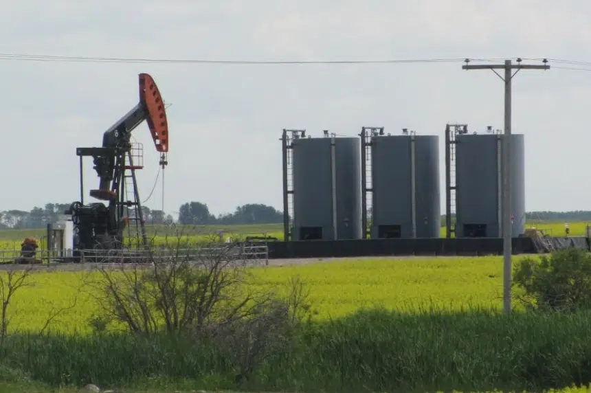 Historic crash in oil prices prompts calls for federal support to industry