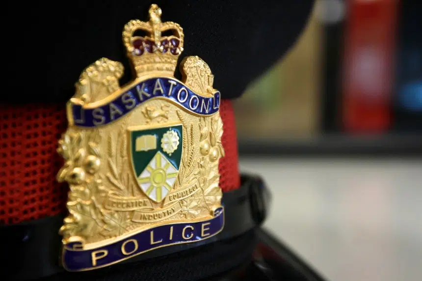 Saskatoon police responding to suspicious package left downtown