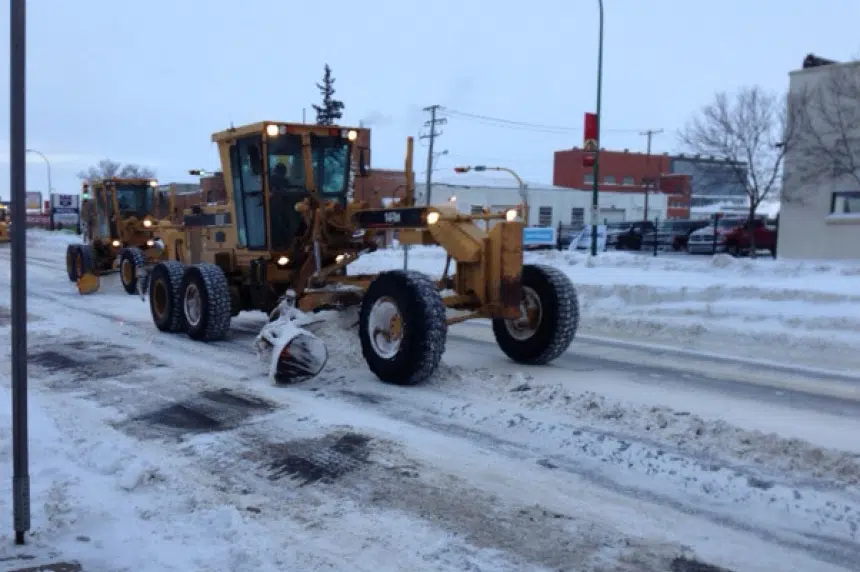 City of Regina, Ministry of Highways ready to clear snow
