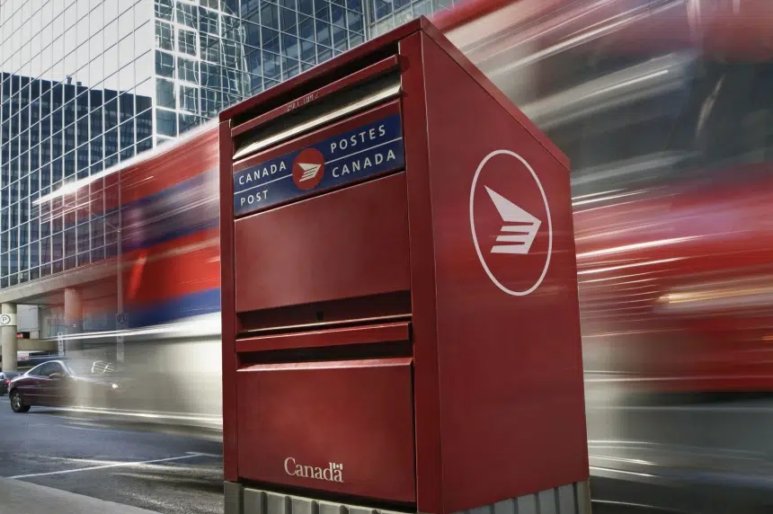 Canada Post working till Wednesday with new offer