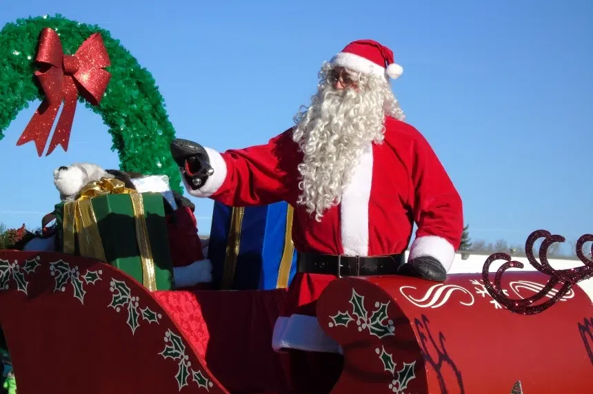 Santa Claus comes to town for annual parade in Regina
