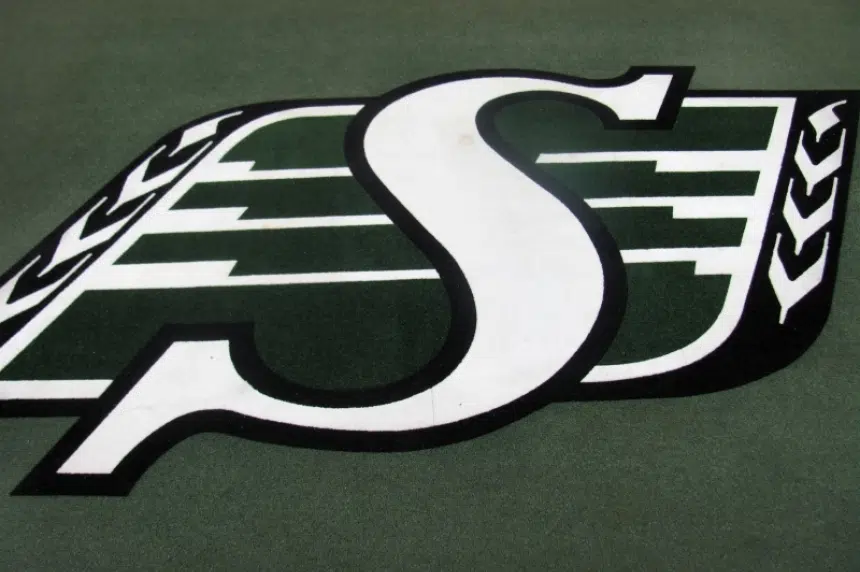Keeping up with Jones: Riders re-sign former NFL receiver