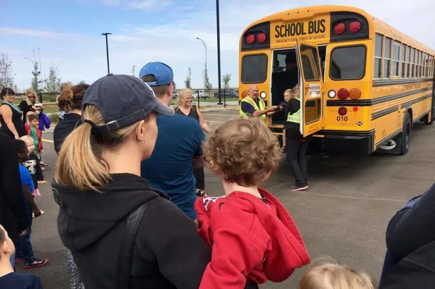 Regina kindergarteners  take 'First Ride' on the school bus