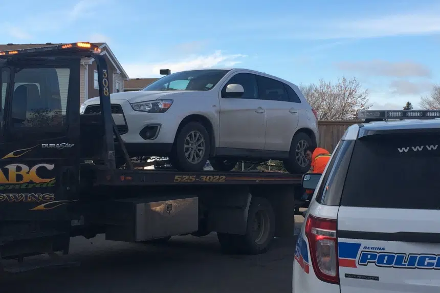 Regina police find child and stolen SUV, still searching for suspect