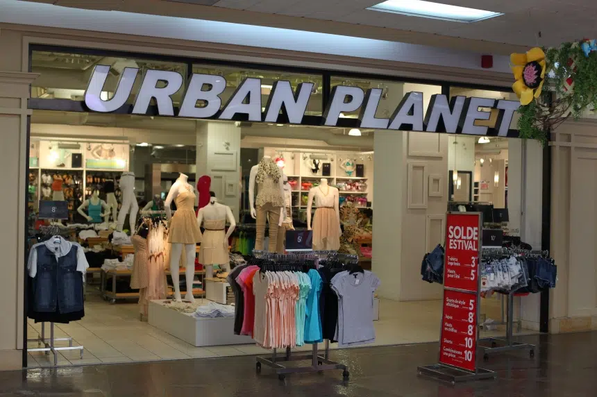 Saskatoon woman says she was fired from Urban Planet for having allergic reaction