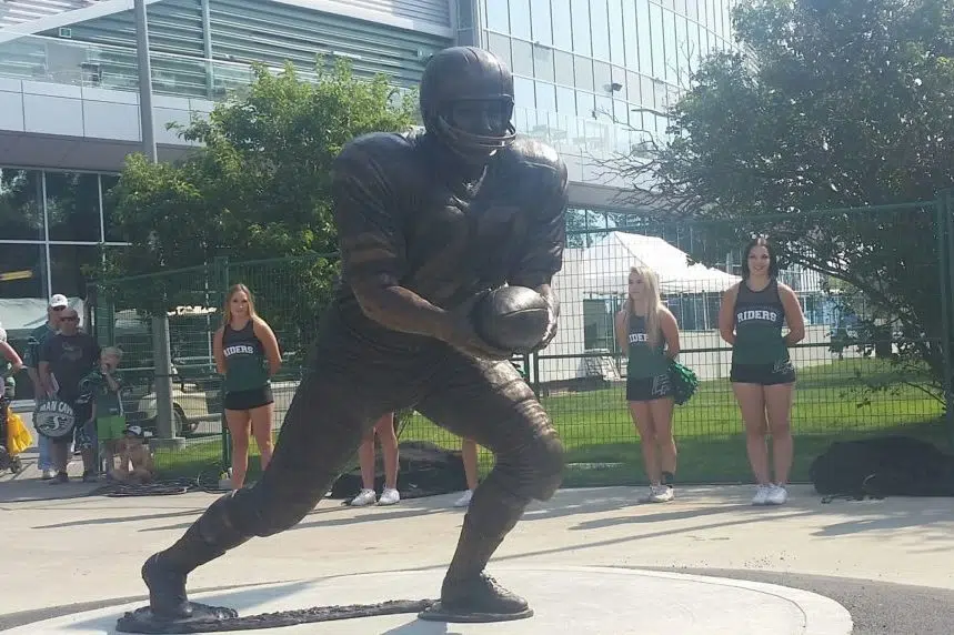 Riders unveil statues honouring Lancaster, Reed