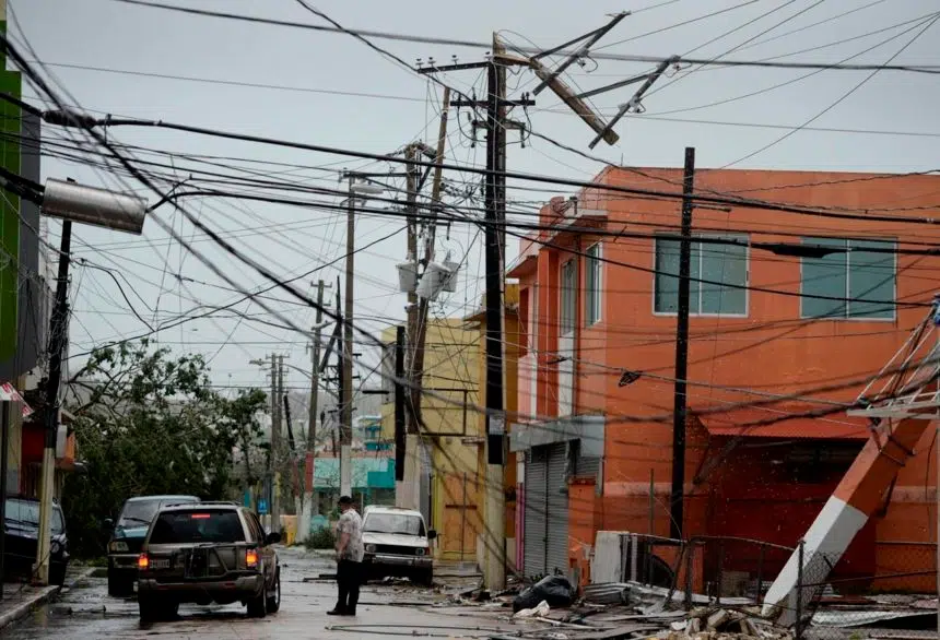  Maria destroys homes, triggers flooding in Puerto Rico