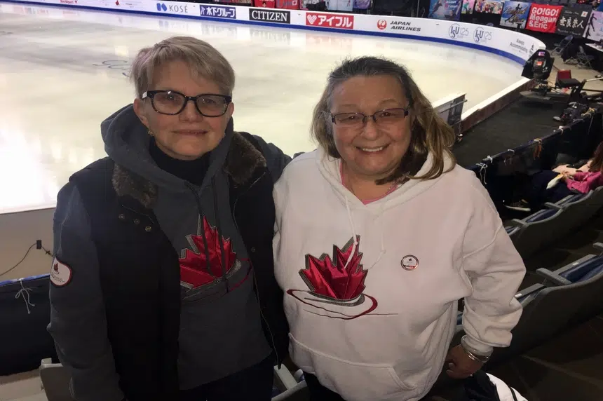 Skate Canada International reunites cross-country friendship